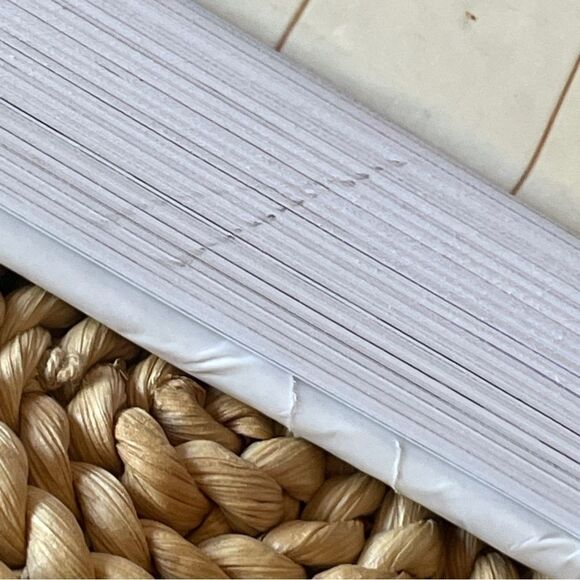 Magnolia Table Cookbook by Joanna Gaines Hardback - Picture 4 of 6